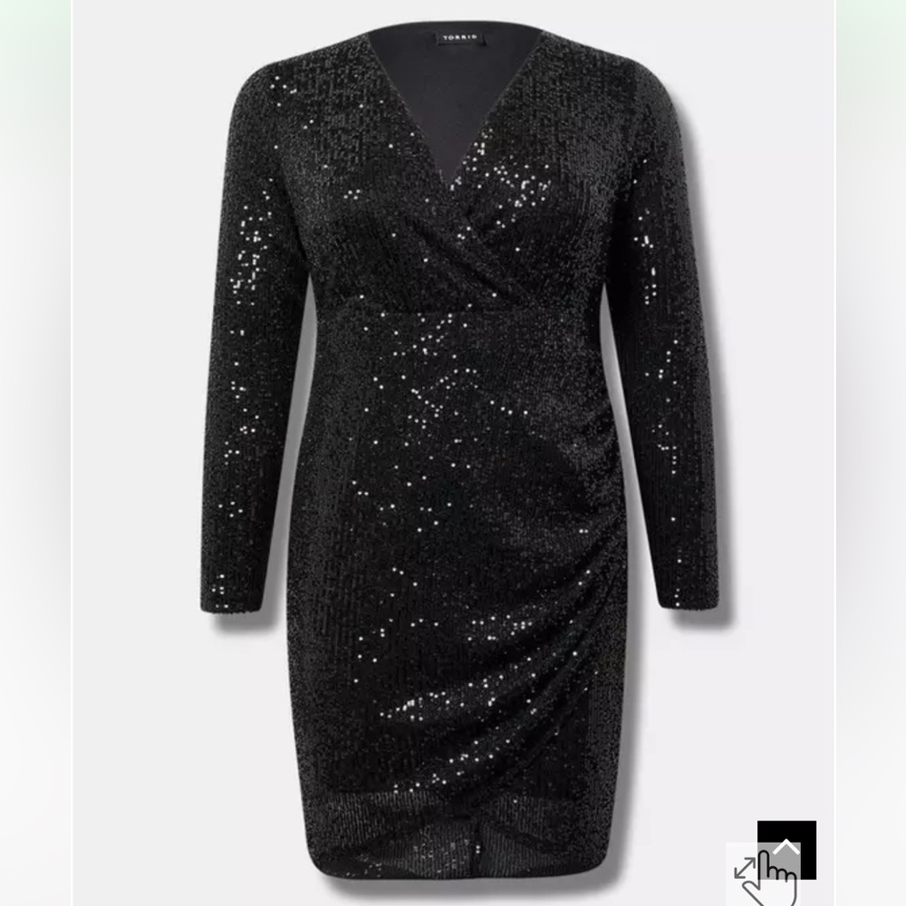 NWT Black Sequin Long Sleeve Slimming Ruched Dress
